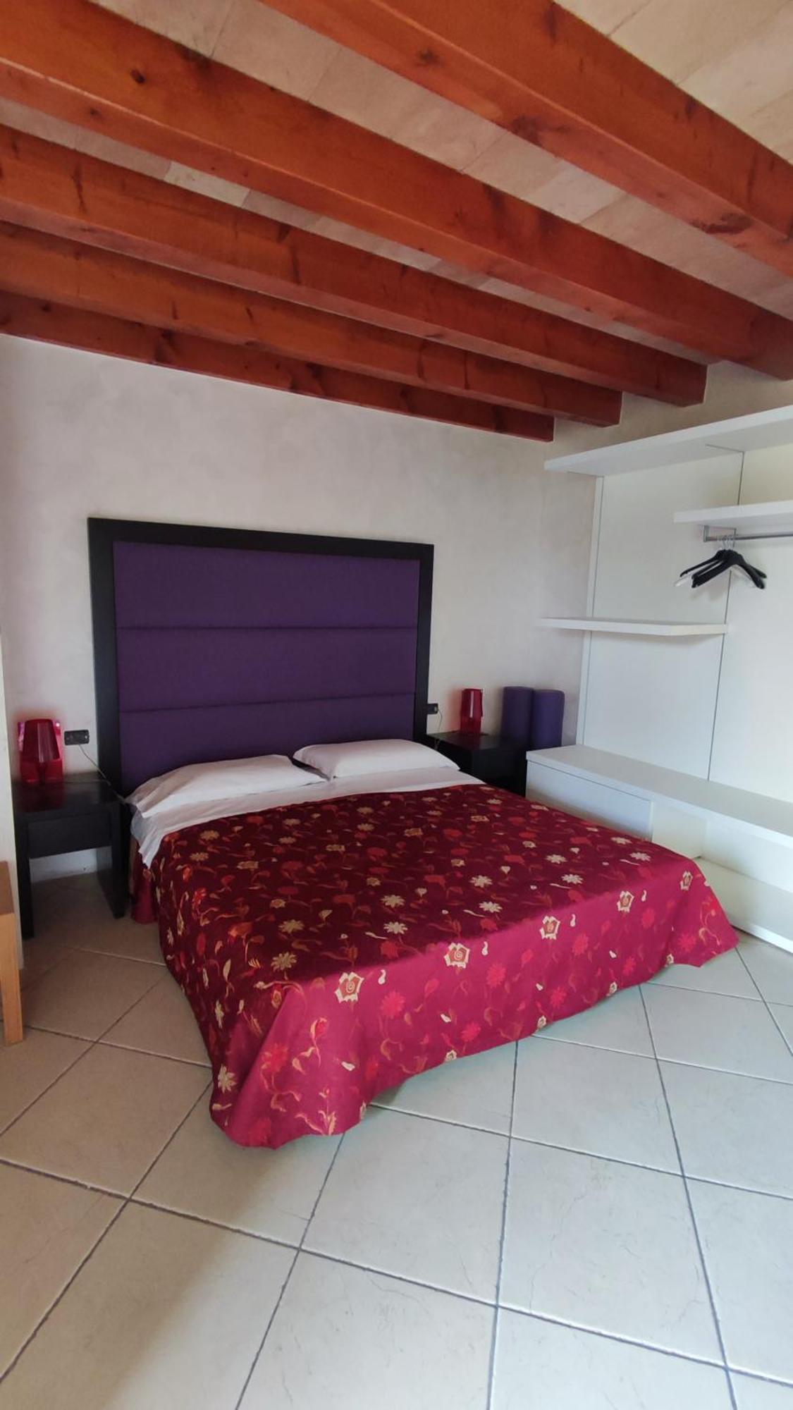 Albergo Le Piante Manerba del Garda Dış mekan fotoğraf