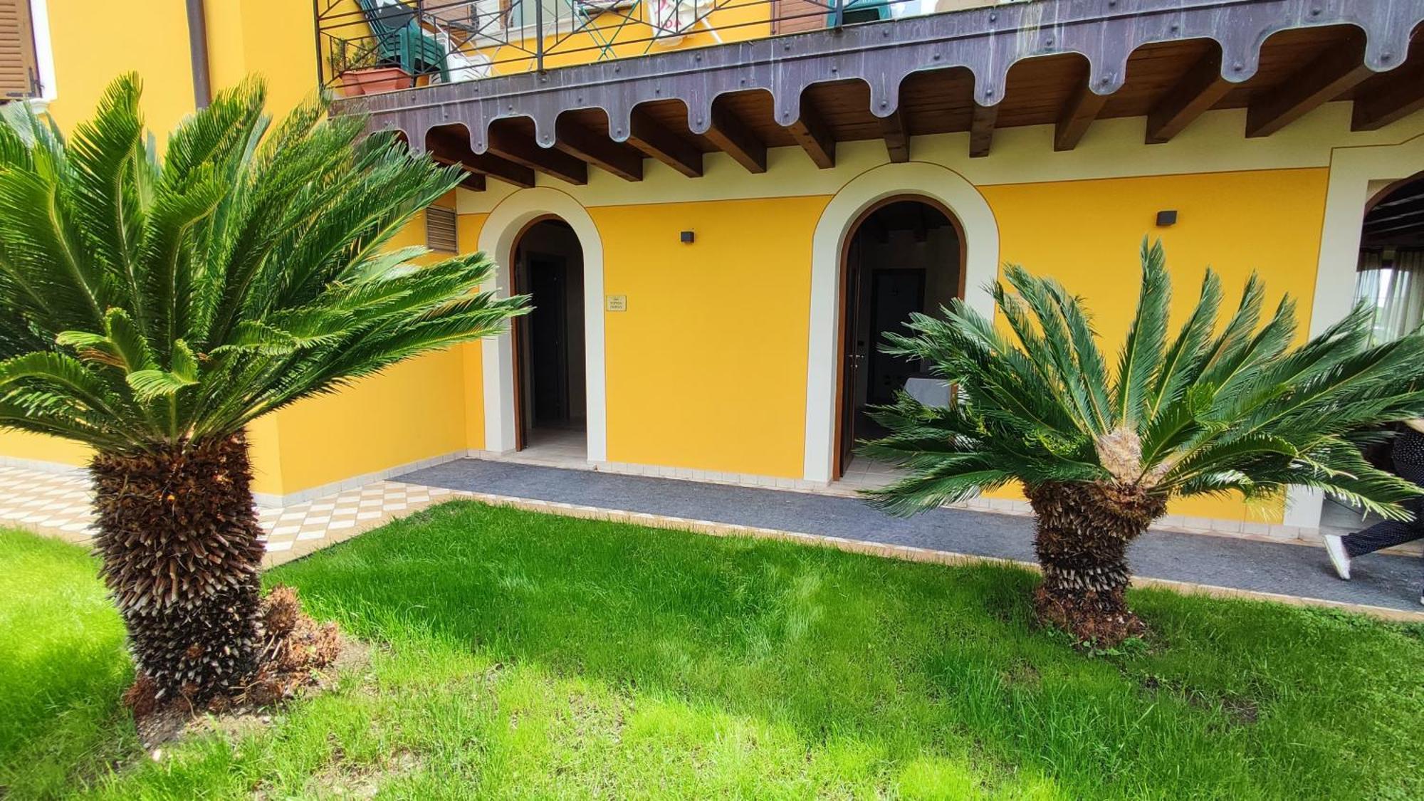 Albergo Le Piante Manerba del Garda Dış mekan fotoğraf